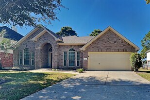 8707 Silver Lure Dr in Humble, TX - Building Photo