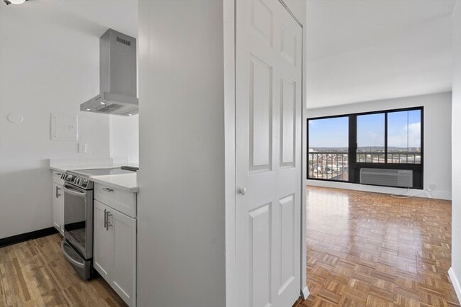 property at 1105 Massachusetts Ave