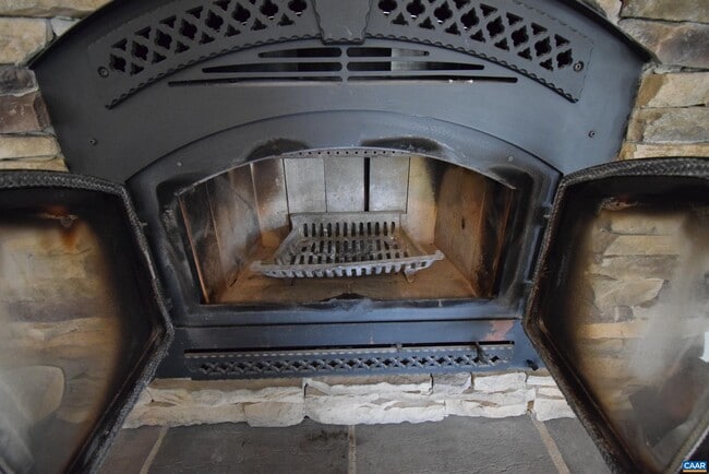 7136 Venable Rd in Kents Store, VA - Building Photo - Building Photo