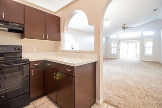 10103 Richardson Ct in Orlando, FL - Foto de edificio - Building Photo