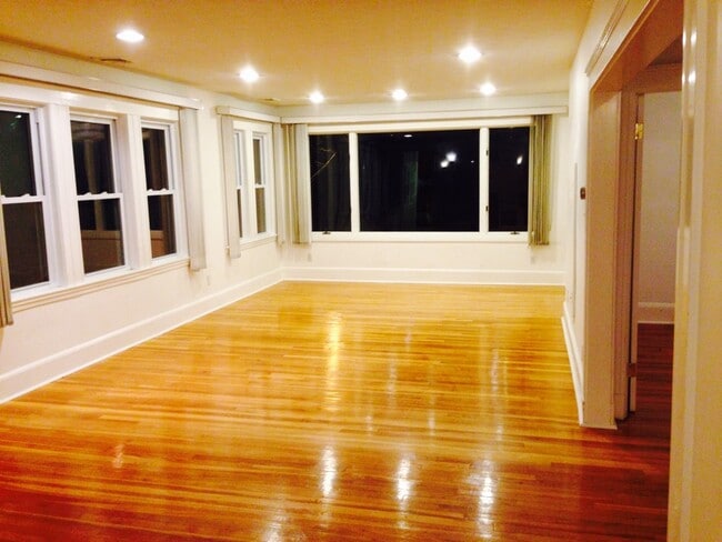 58 Puritan Road, Unit 58 Puritan Road