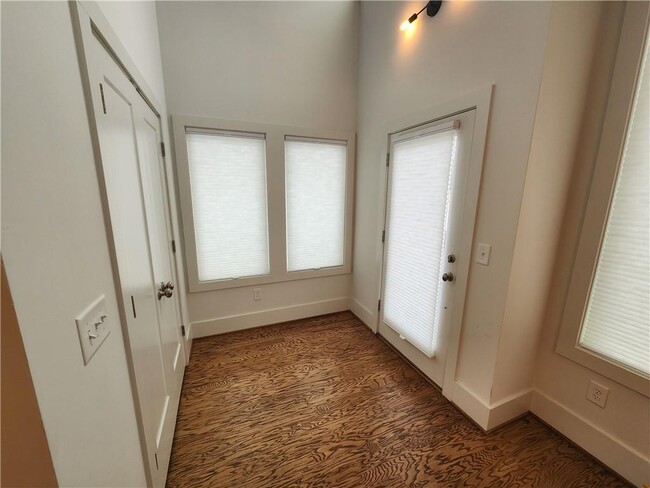 221 Bass St SE in Atlanta, GA - Building Photo - Building Photo