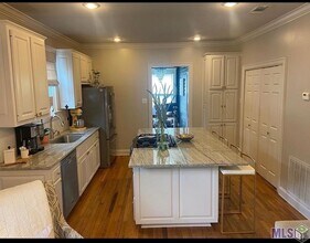 717 Acadia St in Baton Rouge, LA - Building Photo - Building Photo