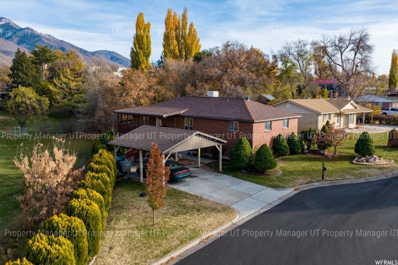 4180 Liberty Ave in Ogden, UT - Foto de edificio