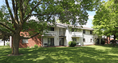 Virginia Village in Appleton, WI - Building Photo - Building Photo