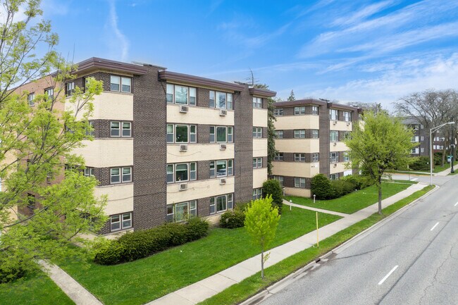 8644 Skokie Blvd