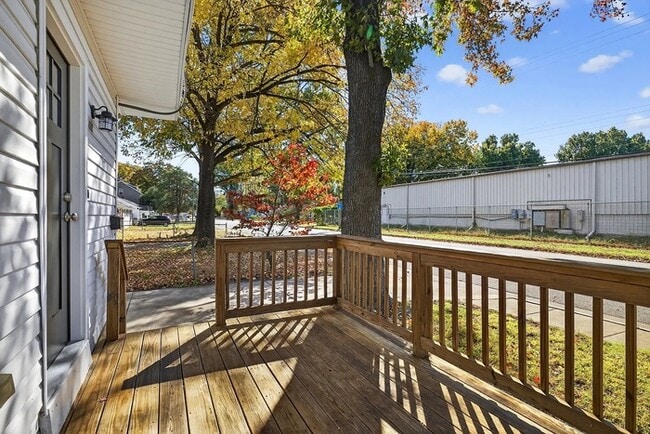 830 Westwood Ave in Hampton, VA - Building Photo - Building Photo