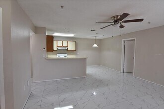 637 Buoy Ln in Altamonte Springs, FL - Foto de edificio - Building Photo