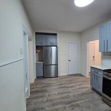 110 Schley St, Unit 1 in Newark, NJ - Building Photo - Building Photo