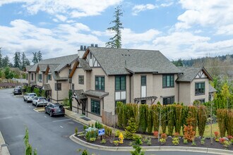 Pleasant Beach Village in Bainbridge Island, WA - Building Photo - Building Photo