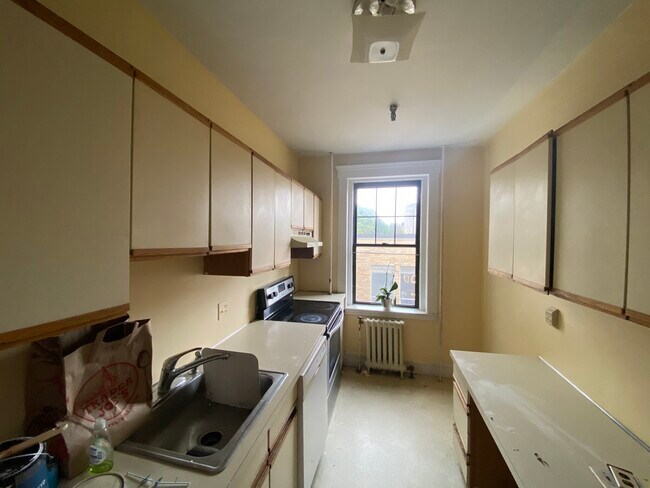 374 Chestnut Hill Ave, Unit 41 in Boston, MA - Building Photo - Building Photo