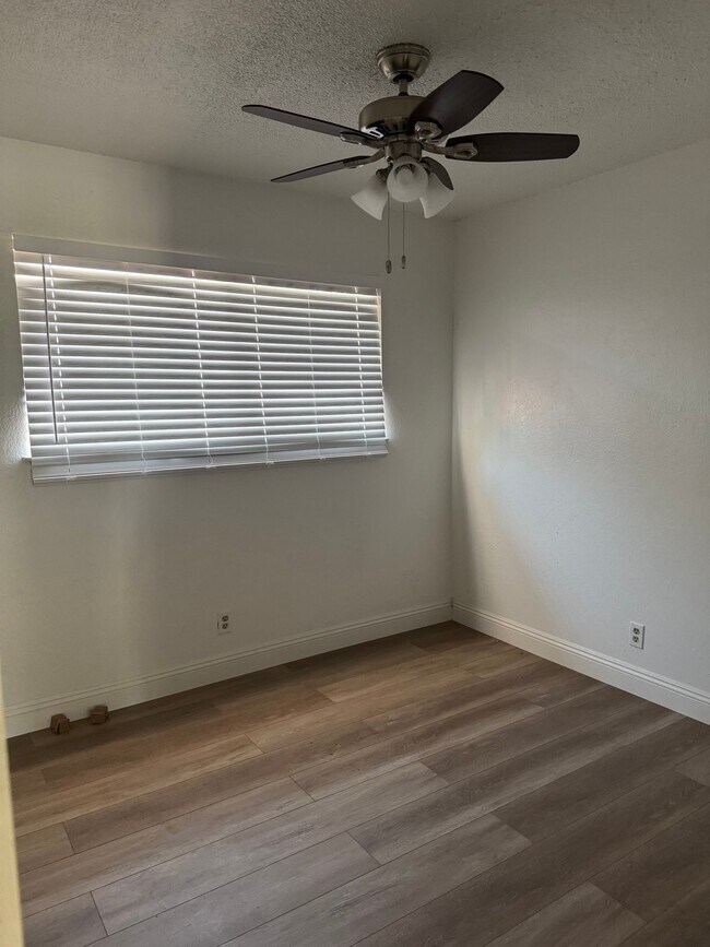 3901 Cypress St in Sacramento, CA - Building Photo - Building Photo
