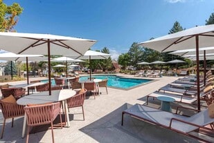 Palomino Park Resort in Highlands Ranch, CO - Building Photo