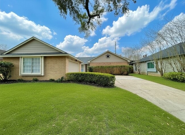 7011 Brockington Dr