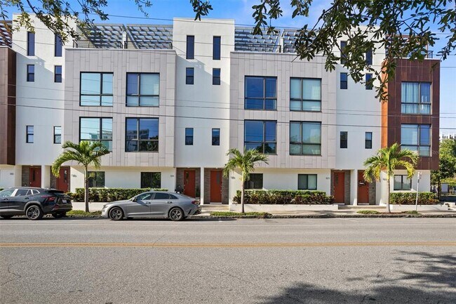 property at 818 2nd Ave N