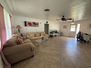 2309 Tulip St in Sarasota, FL - Building Photo - Building Photo