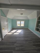 1094 Williams St, Unit 2 in Muskegon, MI - Foto de edificio - Building Photo