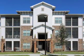 Arbours at Crown Point in Ocoee, FL - Building Photo - Building Photo