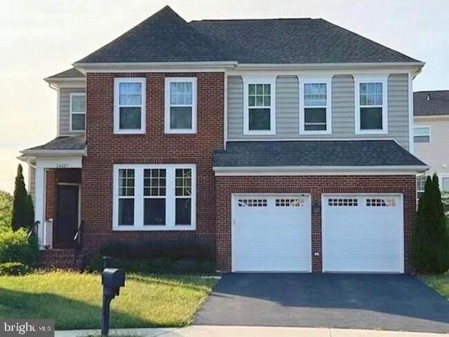 24887 Coventry Grove Ct in Chantilly, VA - Building Photo - Building Photo