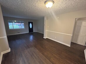 5338 Chillum Pl NE in Washington, DC - Building Photo - Building Photo