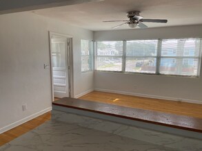 301 Oleander St in Neptune Beach, FL - Building Photo - Building Photo