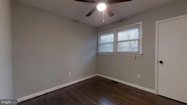 1107 Hickory St in Delanco, NJ - Building Photo - Building Photo