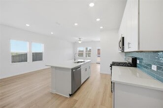 701 Leavenworth Dr in McKinney, TX - Building Photo - Building Photo