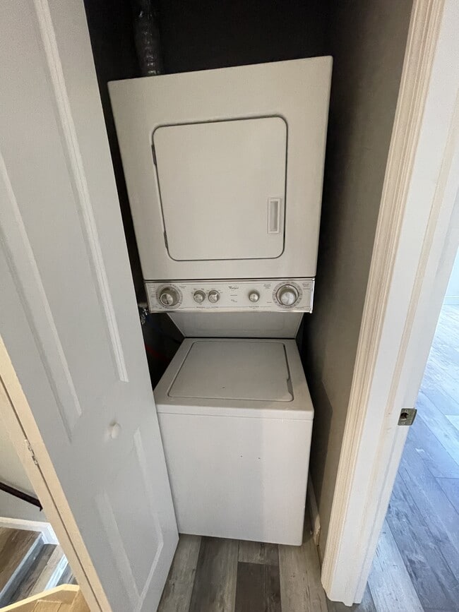 8911B NW 28th Dr in Coral Springs, FL - Building Photo - Building Photo