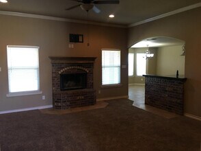2502 Loyola St in Lubbock, TX - Building Photo - Building Photo