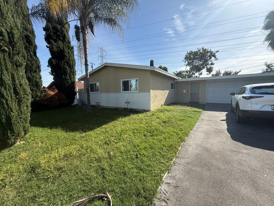 1720 Fieldgate Ave in Hacienda Heights, CA - Building Photo