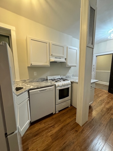 1165 Commonwealth Ave, Unit 3 in Boston, MA - Building Photo