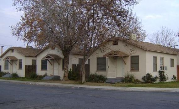 120 El Tejon Ave in Bakersfield, CA - Foto de edificio