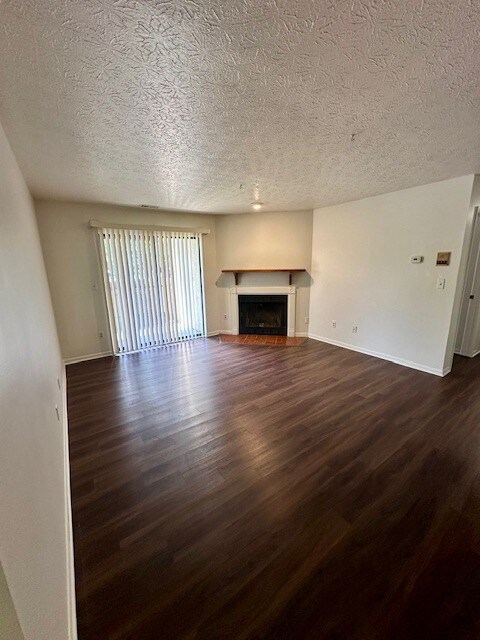 2261 Hedgerow Road in Columbus, OH - Building Photo
