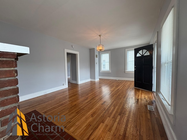 2221 Poplar Grove St in Baltimore, MD - Building Photo - Building Photo