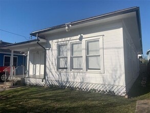 214 Sidney St in Houston, TX - Building Photo - Building Photo
