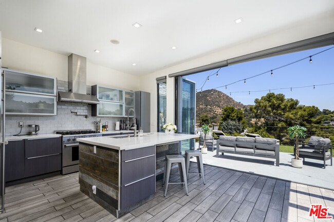property at 3420 Blair Dr