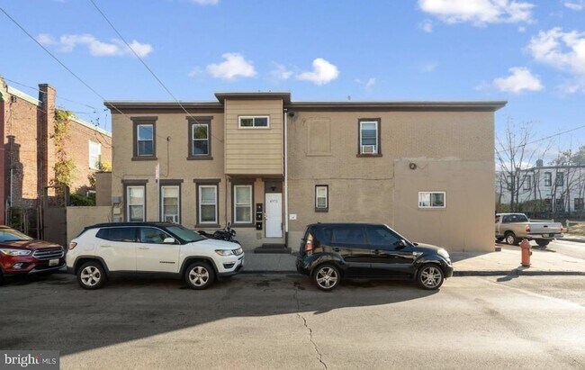 property at 4971 Kershaw St