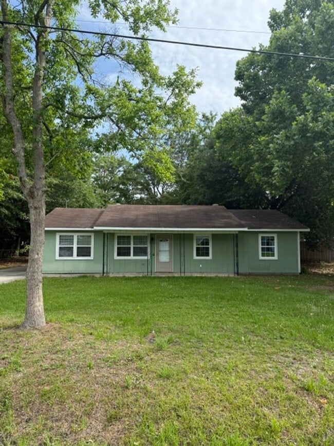 property at 642 Lee Rd