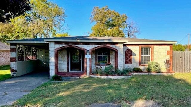 310 E Beech St in Celina, TX - Building Photo - Building Photo