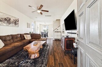 10422 Lyndon Meadows Dr in Houston, TX - Building Photo - Building Photo