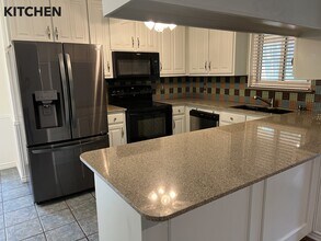 1607 Wisteria St in Denton, TX - Building Photo - Building Photo
