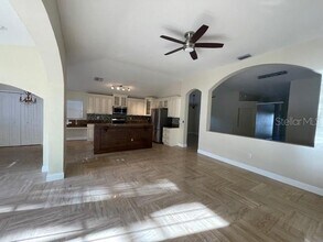 9986 Stockbridge Dr in Tampa, FL - Building Photo - Building Photo