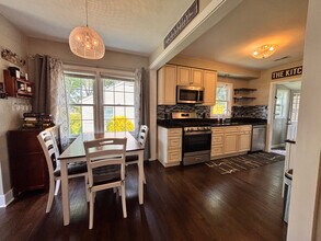 14 Dwight Rd in Newport News, VA - Building Photo - Building Photo
