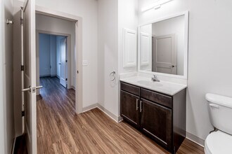 Crescent Place in Arlington Heights, IL - Building Photo - Floor Plan