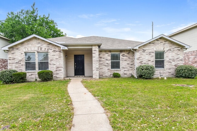property at 1476 Hickory Creek Ln