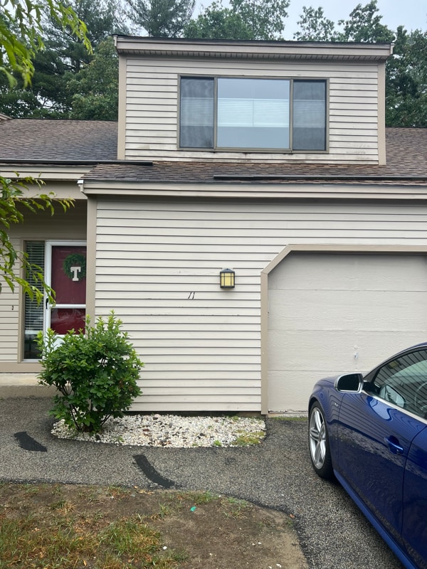 property at 11 Indian Rock Rd