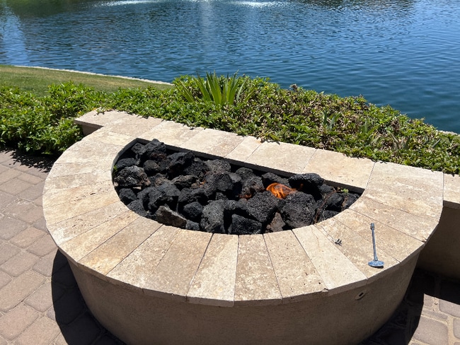property at 4362 S Gardenia Dr