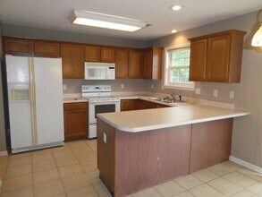 800 Ames Dr in Columbia, MO - Building Photo - Building Photo