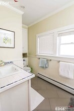 79 Surrey St in Boston, MA - Foto de edificio - Building Photo