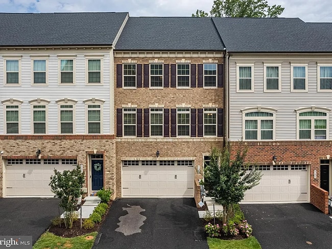 4093 Dorseys Rdg Sq